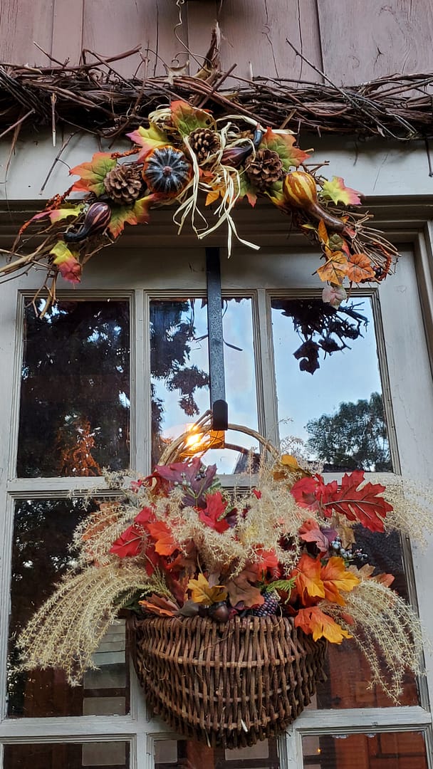 6 Ideas For Hosting The Perfect Samhain Celebration - The Outdoor ...