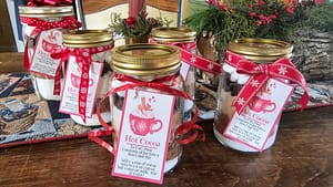 hot cocoa in a mason jar gift